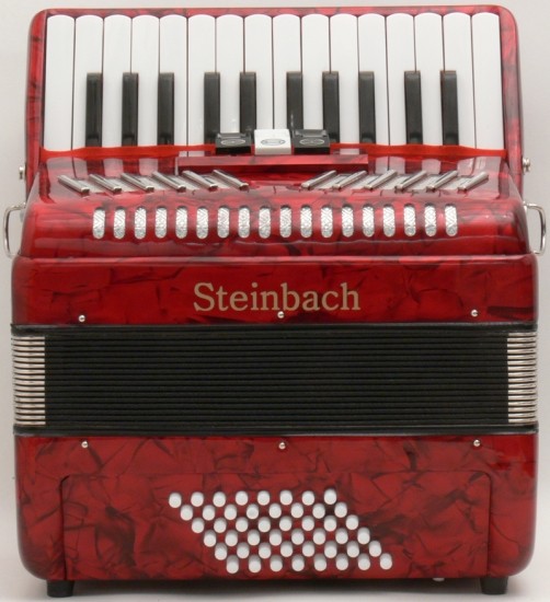 Steinbach Akkordeon 26 Diskant und 48 Bass inklusive abschließbarem Koffer, Farbe Rot