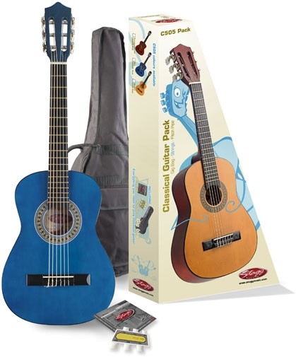 Stagg C505BL 1/4 Klassikgitarren-Set in blau mit Fichtendecke