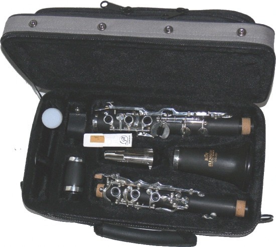 Klarinette Roy Benson CG-220 deutsche Griffweise 20 Klappen 6 Ringe